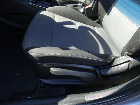 Used 2018 Kia Forte S w/ S Technology Plus Package FWD image 10