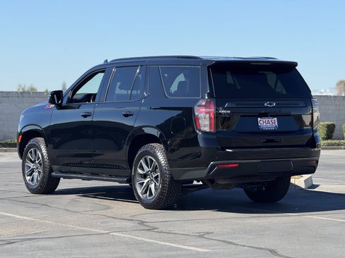 Certified 2022 Chevrolet Tahoe Z71 w/ Luxury Package image 5