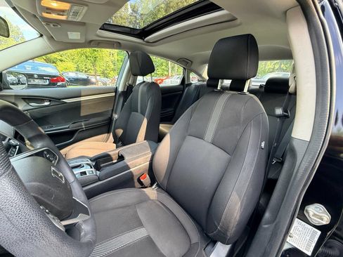Used 2018 Honda Civic EX image 46