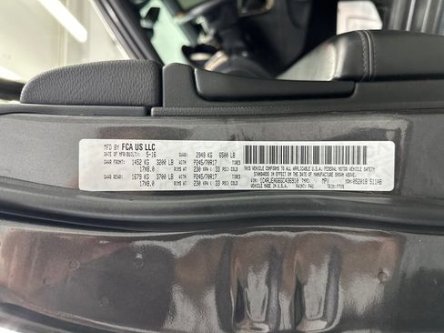 Used 2016 Jeep Grand Cherokee Laredo w/ Quick Order Package 23E RWD image 32