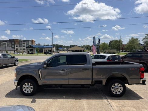 Used 2023 Ford F350 XLT w/ 360-Degree Camera Package AWD/4WD image 7