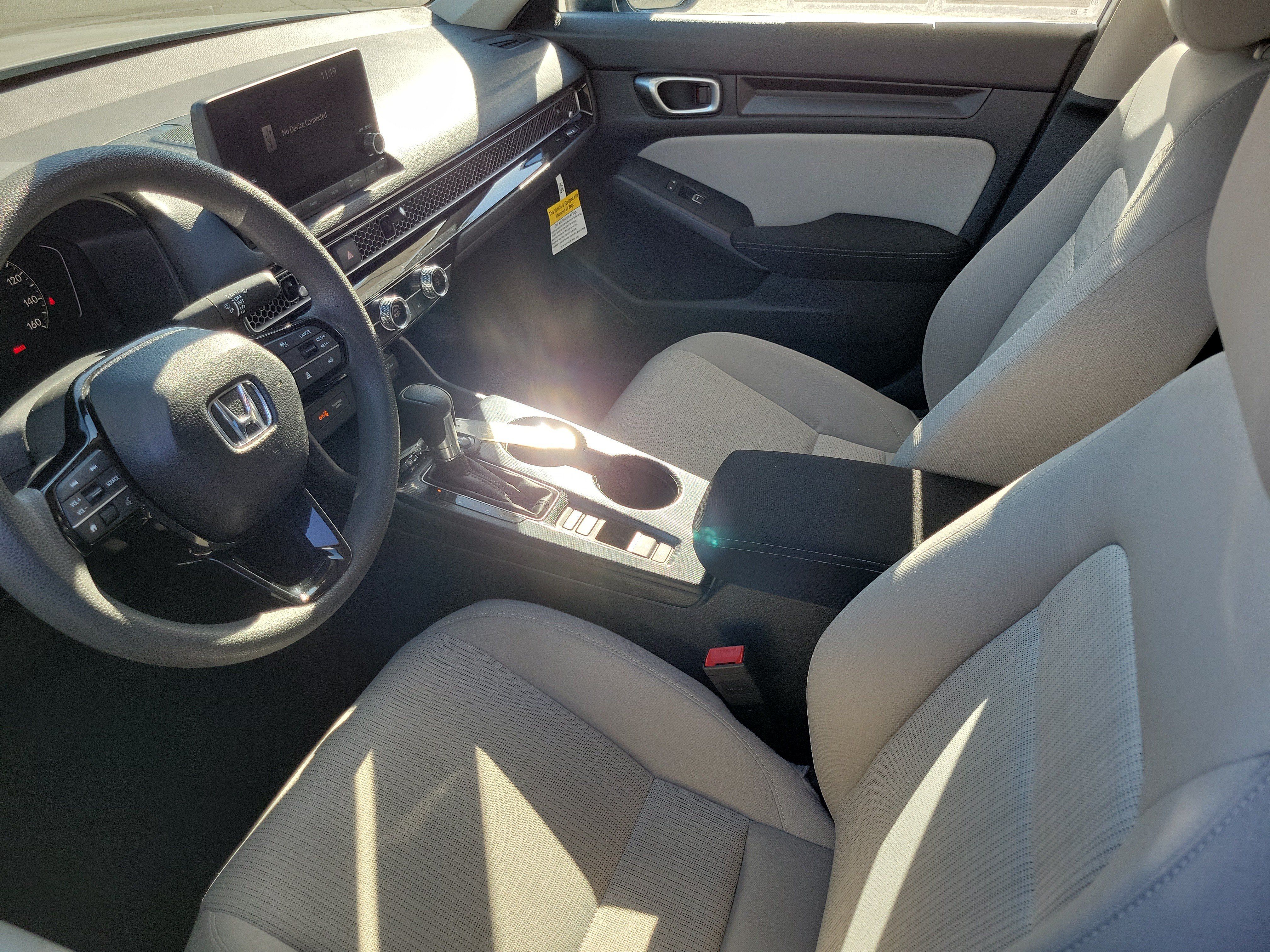 Used 2024 Honda Civic LX image 3