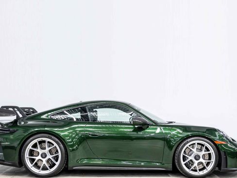 Used 2025 Porsche 911 GT3 image 2