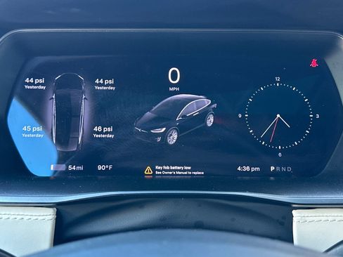 Used 2020 Tesla Model X Long Range AWD/4WD image 24