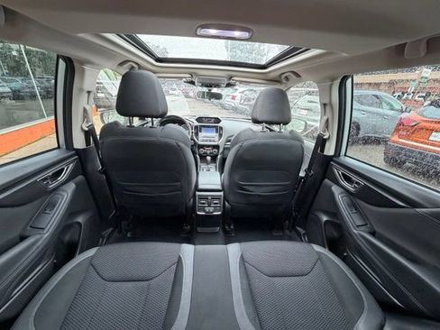 Used 2023 Subaru Forester Premium AWD/4WD image 18