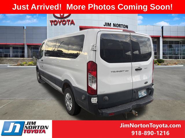 Used 2016 Ford Transit 350 XLT RWD image 2
