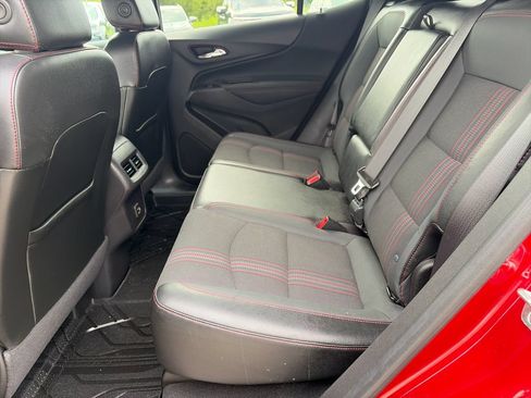 Certified 2024 Chevrolet Equinox RS w/ LPO, Floor Liner Package FWD image 29