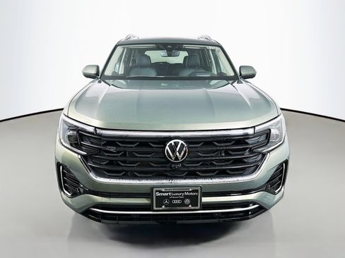 New 2026 Volkswagen Atlas SEL Premium R-Line image 2