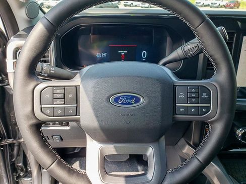 New 2026 Ford F350 Lariat AWD/4WD image 17