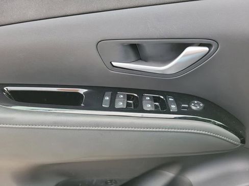 Used 2024 Hyundai Tucson Limited image 12