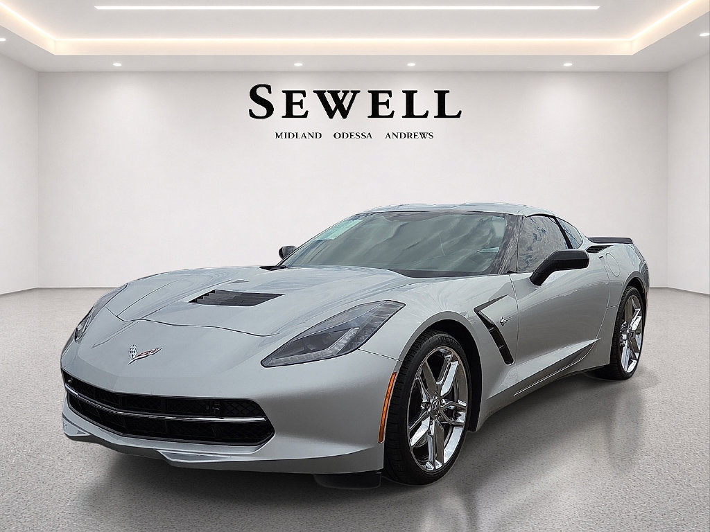 Used 2018 Chevrolet Corvette Stingray Coupe RWD image 1