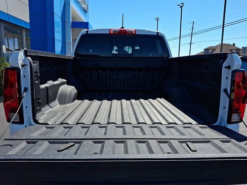 Used 2024 Chevrolet Colorado Trail Boss w/ Advanced Trailering Package AWD/4WD image 29