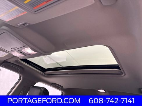 Used 2024 Nissan Frontier SL w/ Technology Package AWD/4WD image 30