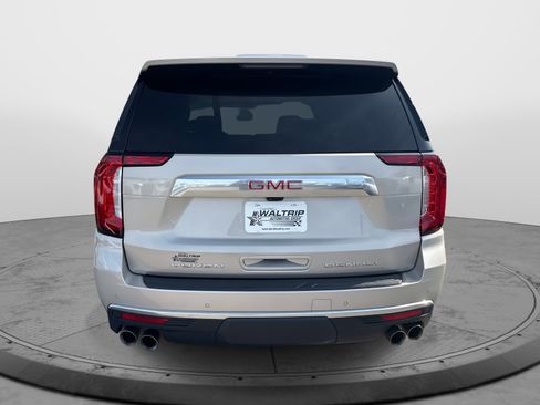 Used 2021 GMC Yukon XL Denali w/ Denali Premium Package image 7