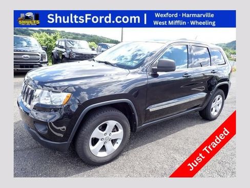 Used 2013 Jeep Grand Cherokee Laredo AWD/4WD image 1