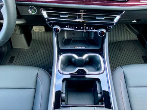 New 2026 Chevrolet Traverse Z71 w/ Driver Confidence Package image 49