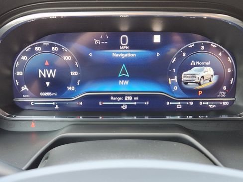 Used 2023 Chevrolet Tahoe Premier RWD image 16