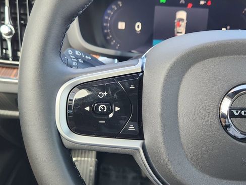 New 2026 Volvo V60 B5 Cross Country Ultra w/ Protection Package Premier image 16