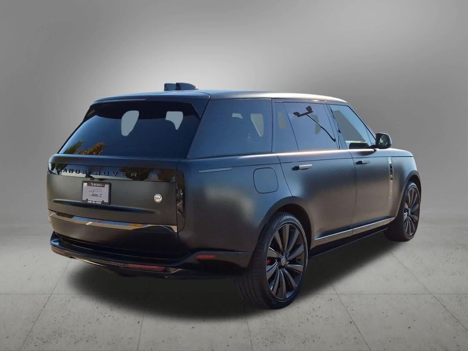 Used 2023 Land Rover Range Rover SV AWD/4WD image 6