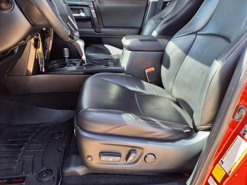 Used 2021 Toyota 4Runner TRD Off-Road image 24