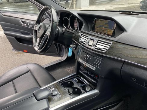 Used 2016 Mercedes-Benz E 350 Sedan image 14