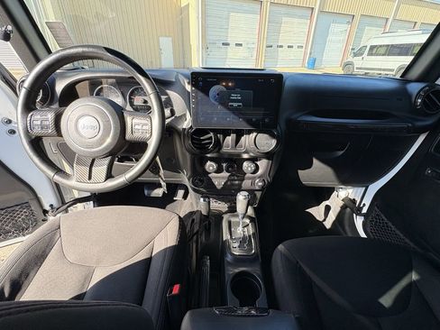 Used 2017 Jeep Wrangler Sport w/ Quick Order Package 24S image 22