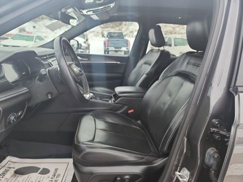 Used 2021 Jeep Grand Cherokee L Overland image 19