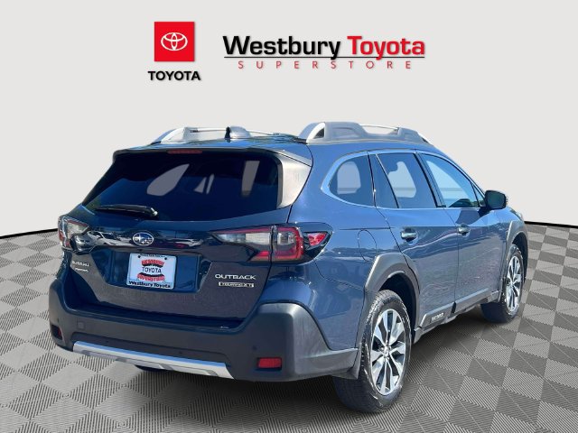 Used 2023 Subaru Outback Touring XT AWD/4WD image 7