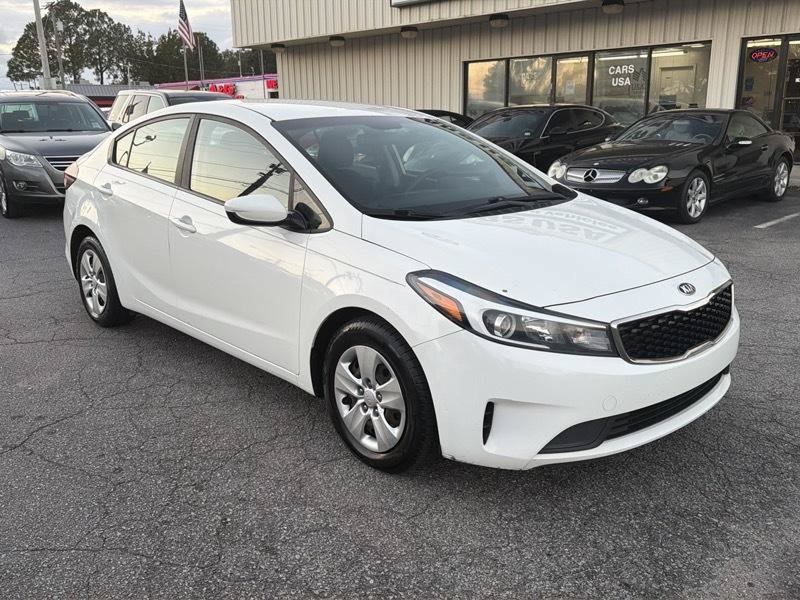 Used 2017 Kia Forte LX FWD image 2