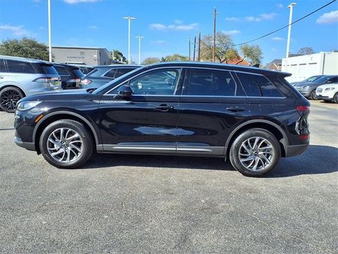 Certified 2021 Lincoln Corsair FWD w/ Convenience Package image 24