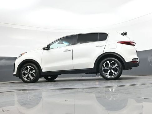 Used 2022 Kia Sportage LX FWD image 34