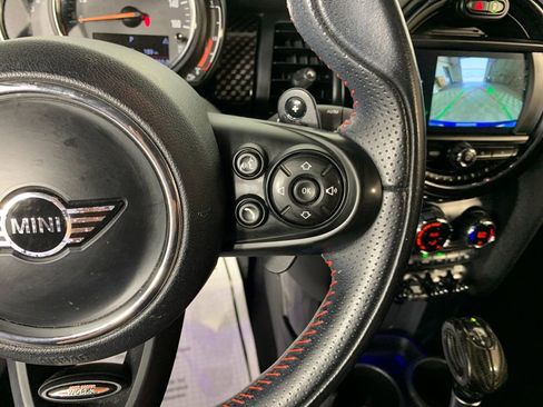 Used 2019 MINI Cooper S w/ Premium Package FWD image 21