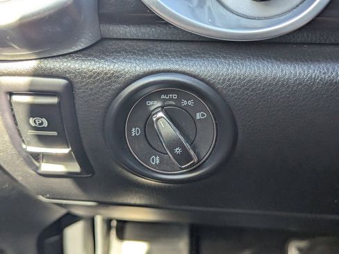 Used 2017 Porsche Cayenne S w/ Premium Package image 29