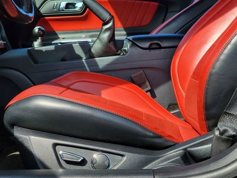 Used 2016 Ford Mustang GT Premium w/ GT Performance Package image 25