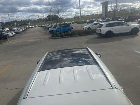 Used 2020 Mercedes-Benz GLC 300 GLC 300 image 17