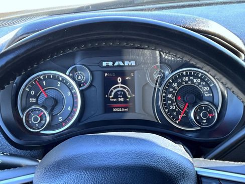 Used 2024 RAM 3500 Big Horn image 15