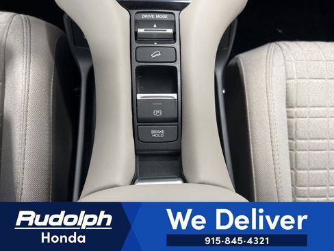 New 2027 Honda HR-V LX image 32