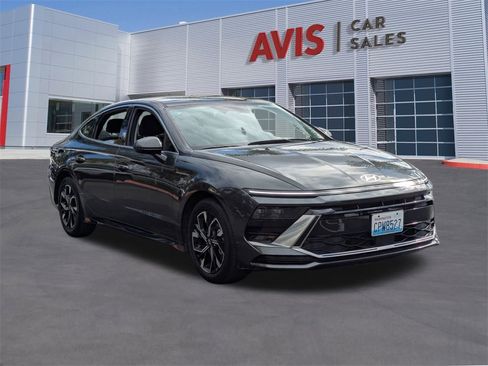 Used 2025 Hyundai Sonata SEL image 3