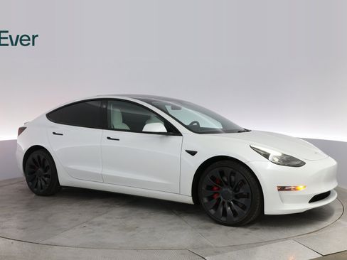 Used 2023 Tesla Model 3 Performance image 5