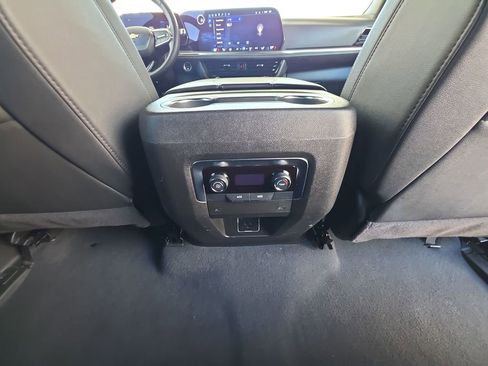Used 2025 Chevrolet Tahoe LT AWD/4WD image 22