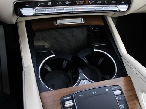 Used 2023 Mercedes-Benz GLS 450 4MATIC image 19