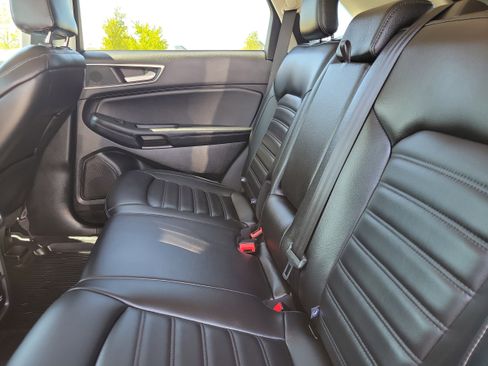 Certified 2023 Ford Edge SEL w/ Convenience Package AWD/4WD image 12