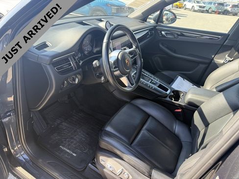 Used 2020 Porsche Macan image 11