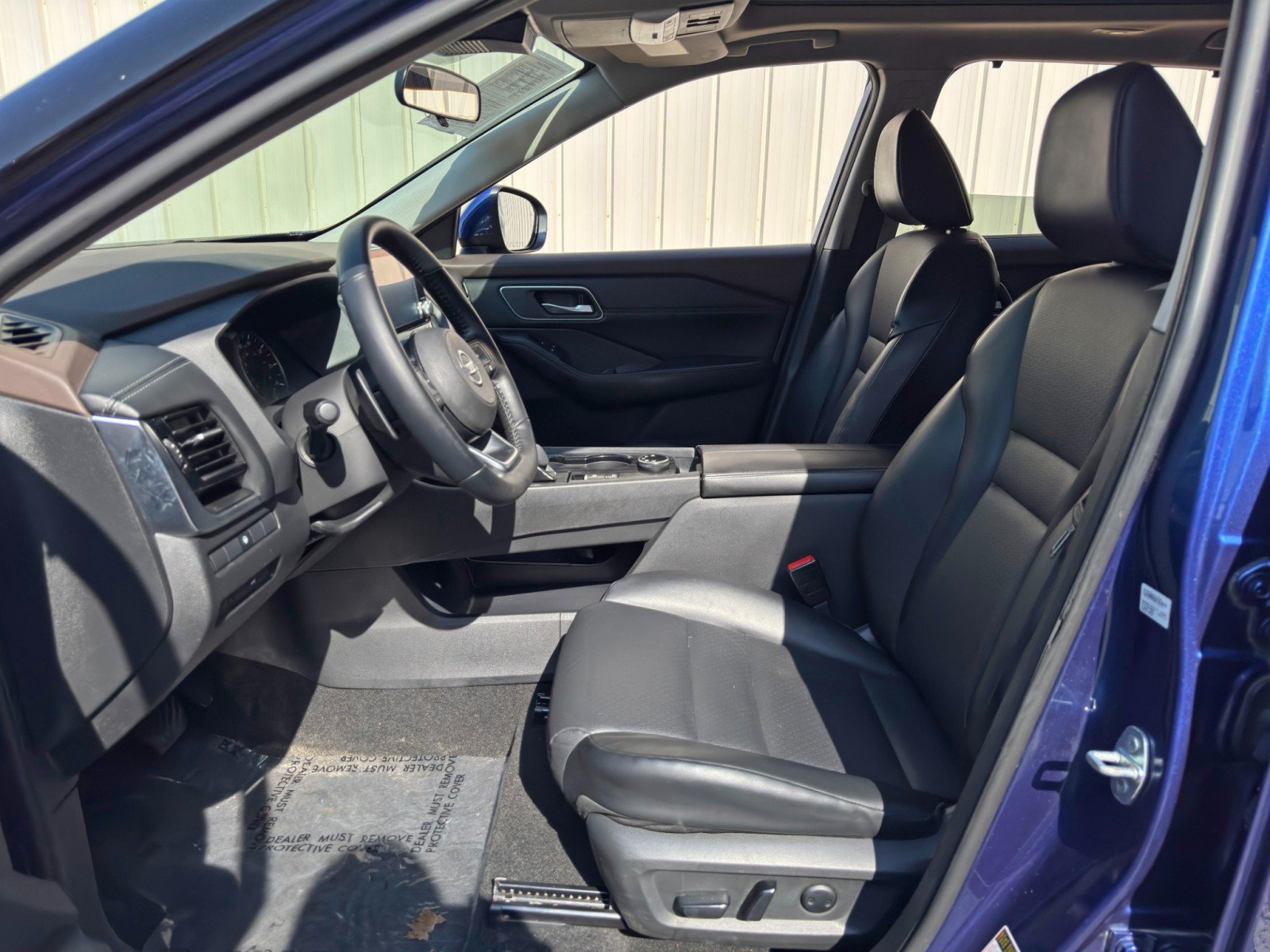Used 2021 Nissan Rogue SV w/ Premium Package AWD/4WD image 15