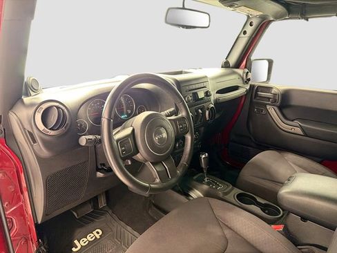 Used 2013 Jeep Wrangler Unlimited Sport AWD/4WD image 8