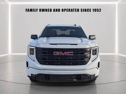 Used 2024 GMC Sierra 1500 Elevation AWD/4WD image 7