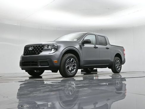New 2026 Ford Maverick XLT FWD image 40