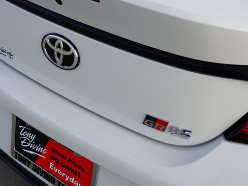 Certified 2025 Toyota GR86 Base w/ ALL Weather Mat Package (TMS) image 16