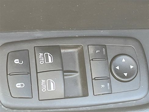 Used 2022 Dodge Challenger SRT Hellcat w/ Plus Package image 18