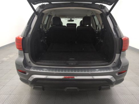 Used 2019 Nissan Pathfinder SL image 29